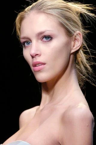 Look 1